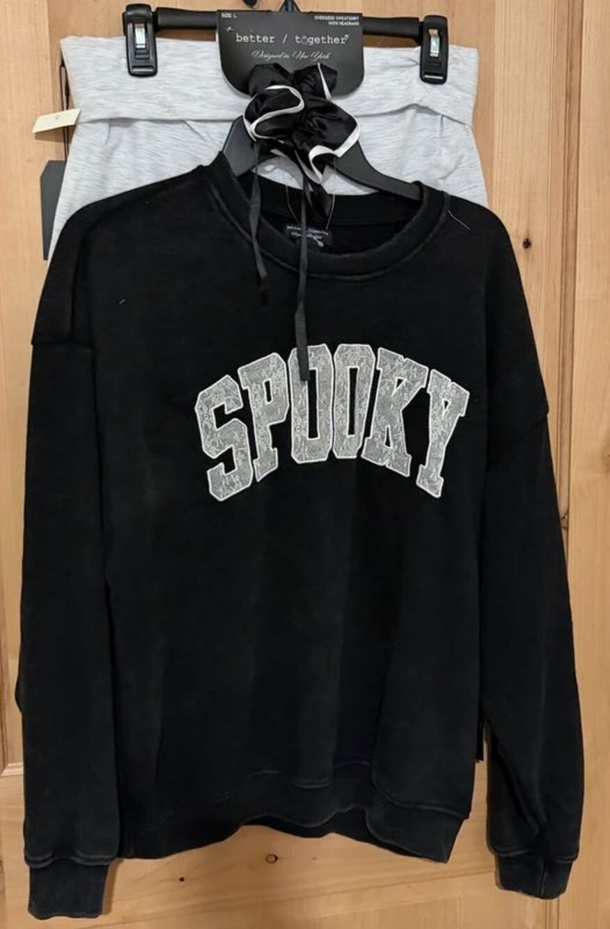 Better Together Spooky Oversized Sweatshirt Set with Shorts & Headband L NWT